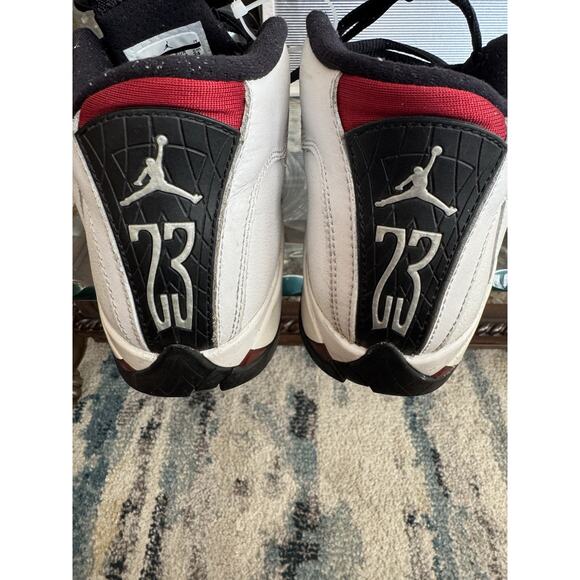 Jordan’s sneakers 6Y - Picture 11 of 11